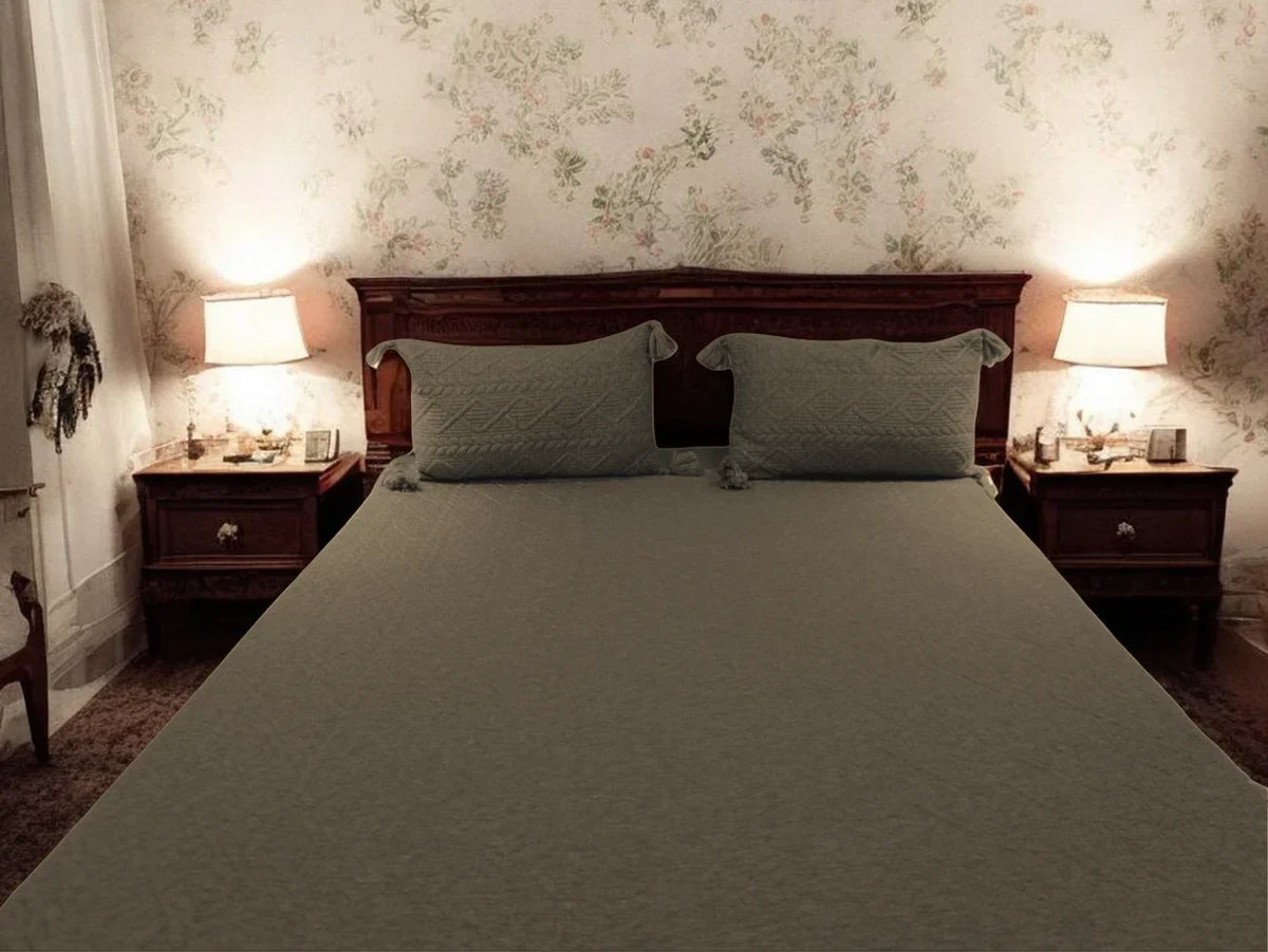 olive knitted bedcover set| 90 X 108